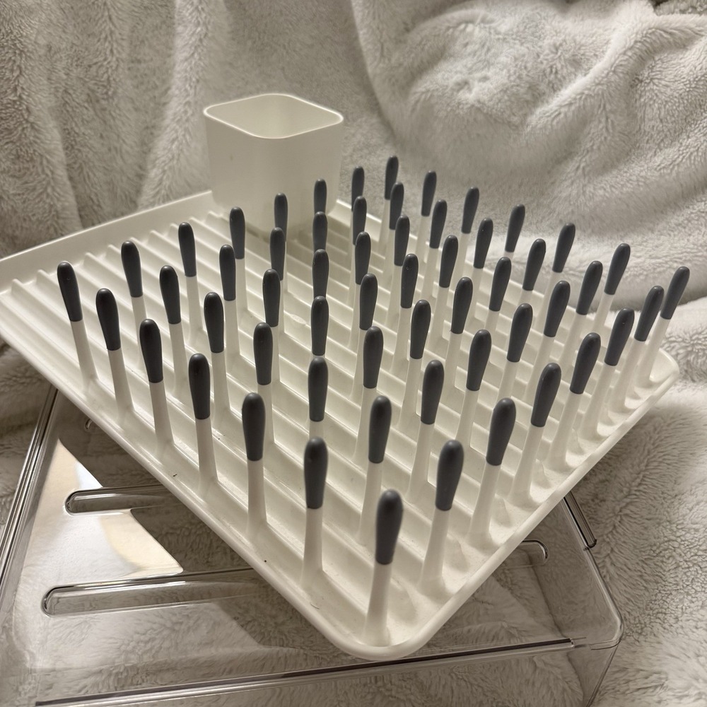OXO Tot White Gray Bottle Drying Rack Rubber Tips Utensil Cup 13.5 x 10.5"
